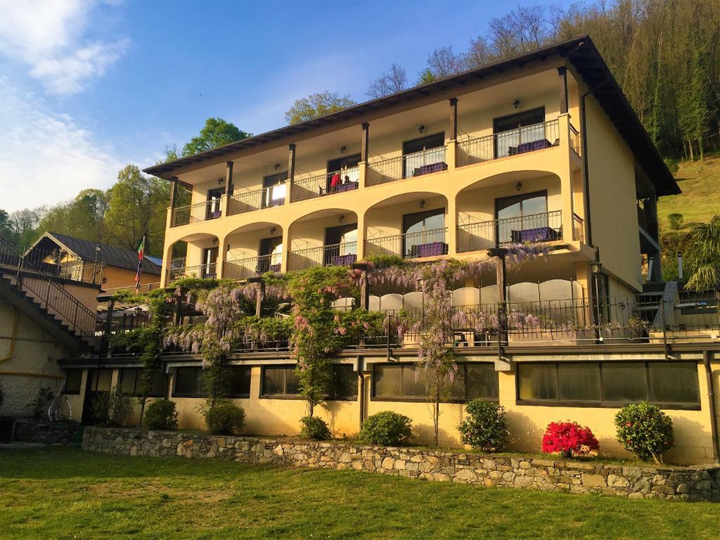 Hotel Fontaine Bleue Orta San Giulio Exterior photo